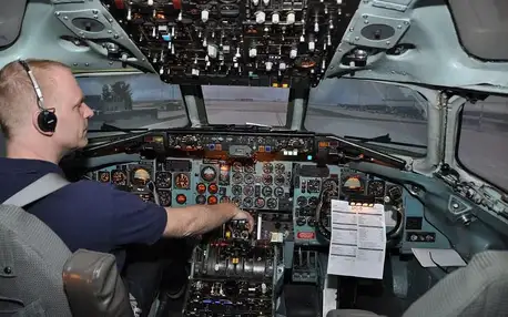 Letecký simulátor Douglas DC-9