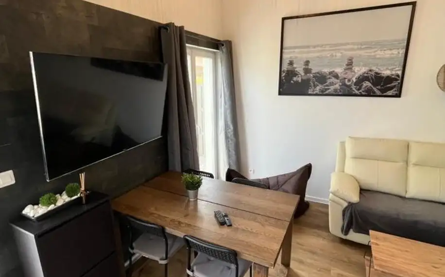 Doksy: Apartmán Provence Deluxe s možností vířivky na pokoji