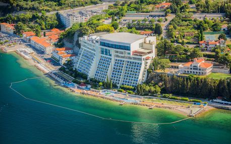 Grand Hotel Bernardin***** | Až dvě děti do 11,99 let zdarma | Soukromá pláž před hotelem | Vodní park Termasis v ceně