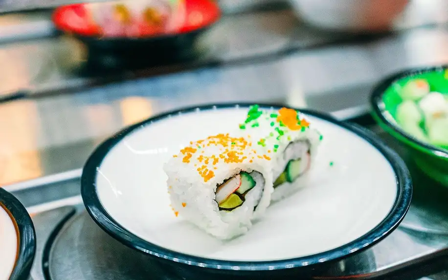 Running sushi: all you can eat na 2 hodiny