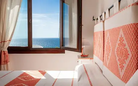 Itálie - Sardinie: Hotel Trinità dei Corsari