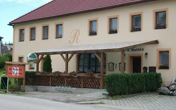 Frymburk, Jihočeský kraj: Penzion restaurace U Racaku