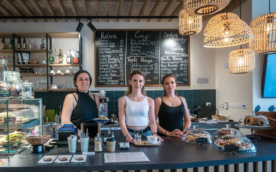 Kavárna v Letňanech: otevřený voucher na 200-600 Kč