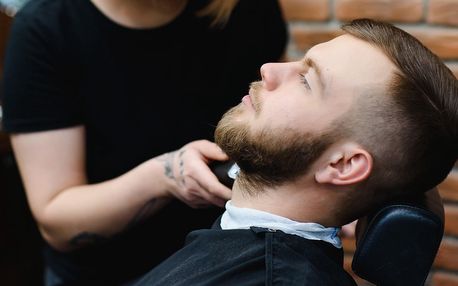 Barber v centru Hradce: mytí, střih a styling vlasů