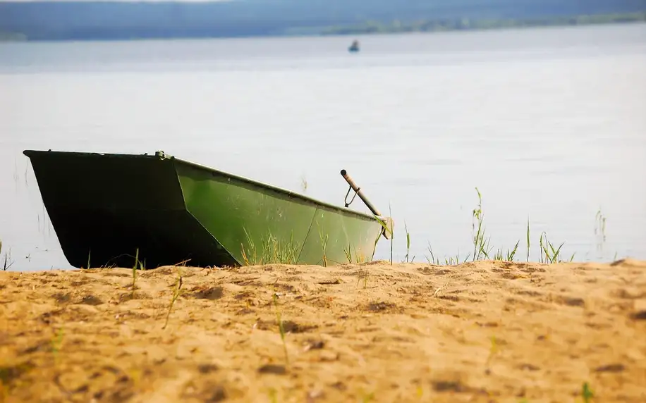 Lipno pro dva či rodinu: snídaně i vstupenky na atrakce