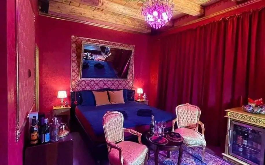 Romantická noc se strhujícím příběhem v brněnském zážitkovém hotelu OROOM