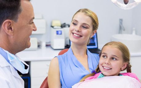 Dentální hygiena i s Air-Flow pro dospělé a děti
