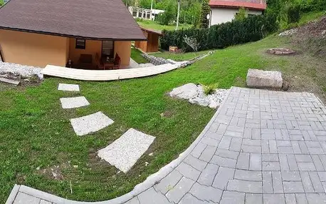 Liberecký kraj: Líšný 105 nový dům se zahradou u Jizery a cyklo-stezky New house by Jizera river and bicycle path