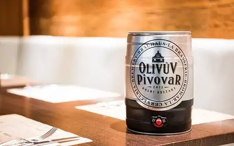 Pobyt na okraji Prahy: Hotel Olivův pivovar *** se snídaní, degustací a pivní lázní s konzumací piva + masáž