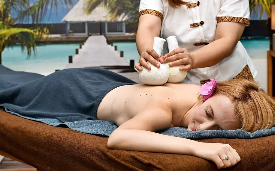 Thajská masáž s oleji Yves Rocher i masáží obličeje