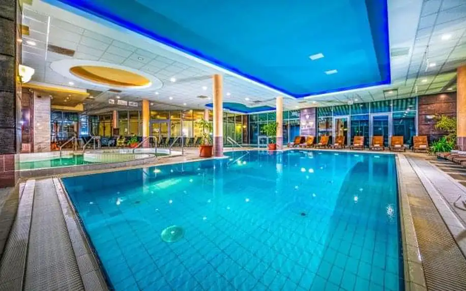 Maďarsko: Mezőkövesd v Balneo Hotelu Zsori Thermal & Wellness **** s polopenzí a termálním wellness s bazény