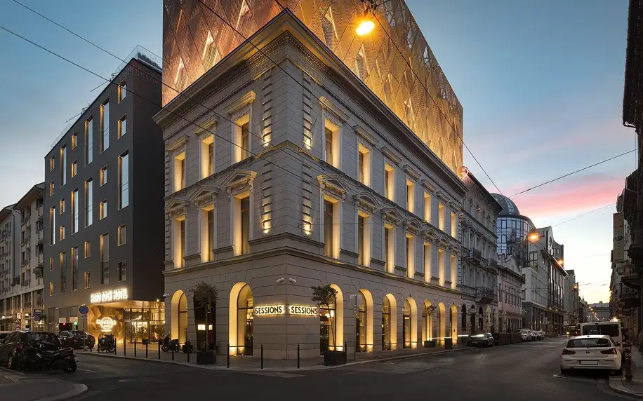 Designový hotel se střešním barem v centru Budapešti