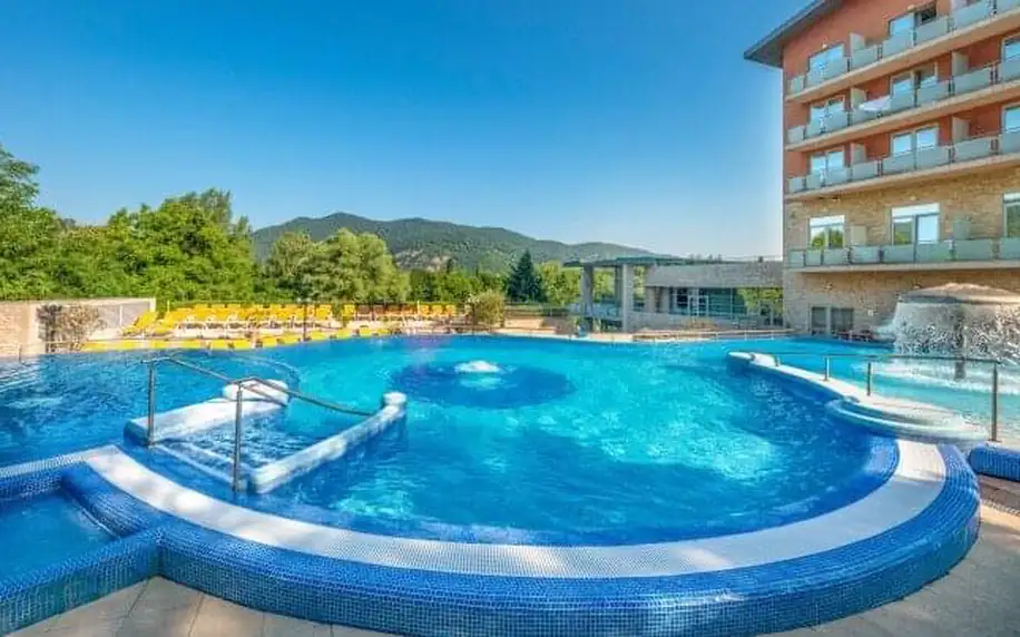 Maďarsko: Luxusní Thermal Hotel Visegrád ****+ s termálními lázněmi, wellness a polopenzí + dítě zdarma