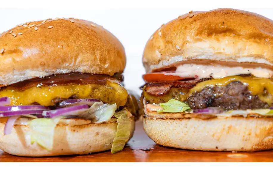 Miniburger výběrem z 5 druhů i vč. hranolků