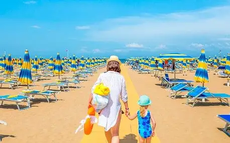 Itálie 2023 v historickém Rimini jen 60 m od moře: Hotel Playa *** se snídaní/polopenzí a zapůjčením kola