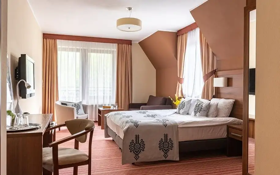 Polsko - Zakopane: Hotel Willa Pod Skocznią