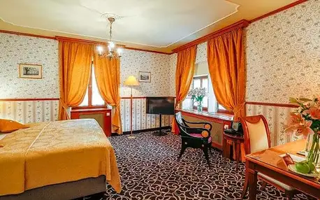 Pobyt na okraji Prahy: v luxusním Chateau St. Havel **** se snídaněmi, šampaňským a privátní vířivkou/saunou