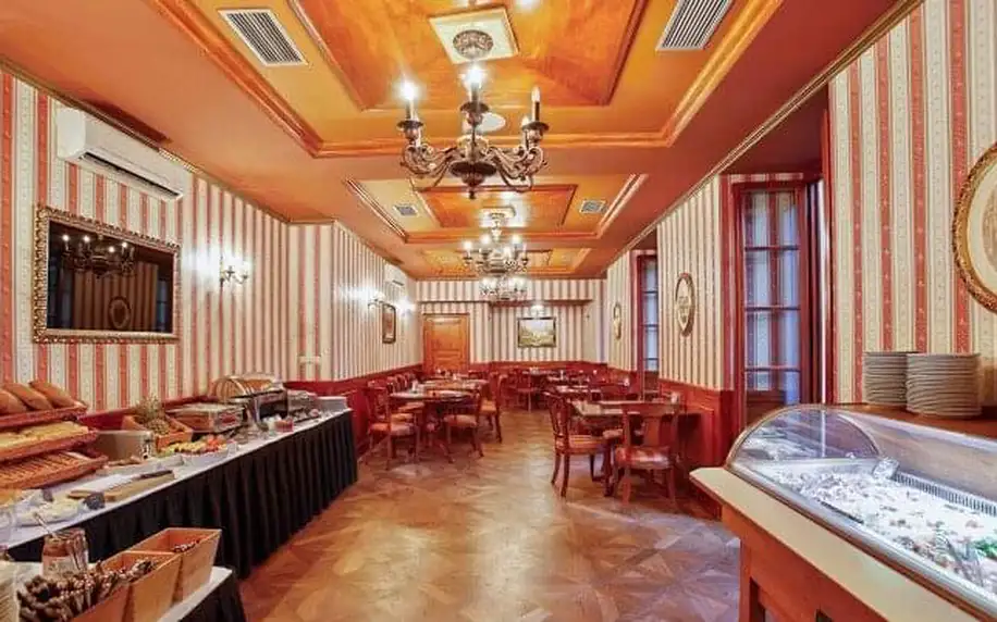 Pobyt na okraji Prahy v luxusním Chateau St. Havel **** se snídaněmi, šampaňským a privátní vířivkou/saunou