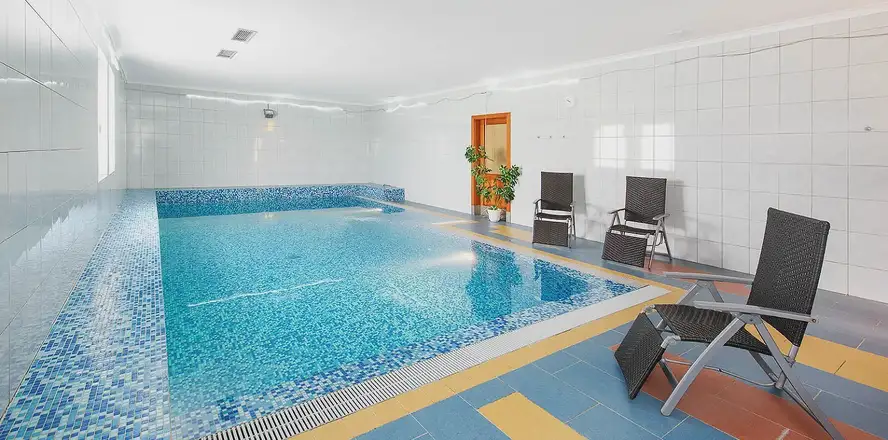 Hotel s bazénem Putim