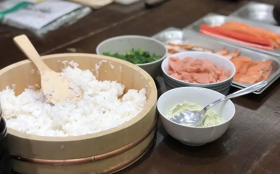 Kurzy vaření Ola Kala – tajemství sushi a japonské kuchyně s vyprávěním přední japanoložky