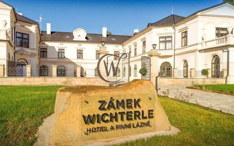 Pobyt u Luhačovic: Zámek Wichterle – Hotel a pivní lázně **** se snídaní + vstup do wellness (vířivka a sauna)