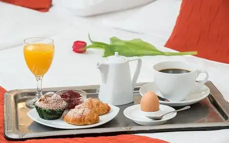 Karlovy Vary: Pobyt v Hotelu Royal Regent **** se snídaní/polopenzí, neomezeným wellness a až 7 procedurami