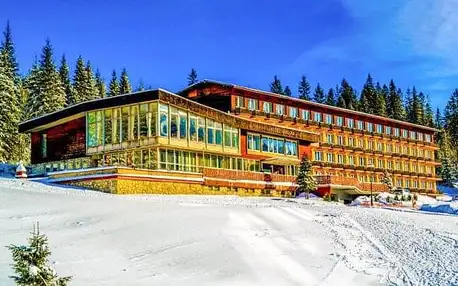 Belianské Tatry přímo u ski areálu v Hotelu Magura s polopenzí, vstupem do wellness, dětským světem + vyžití