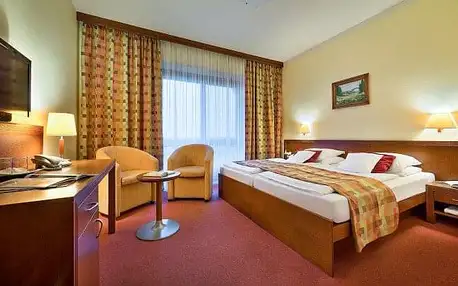 Jižní Morava: Relaxace ve stylovém Hotelu Happy Star **** se snídaní formou bufetu a neomezeným wellness
