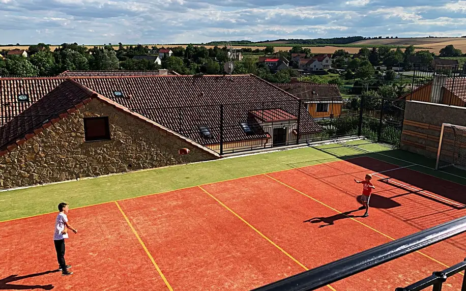 Relax ve Valticích: pobyt s jídlem a wellness