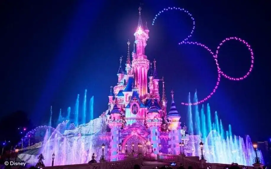 Disneyland® v Paříži: 2 vstupenky + ubytování