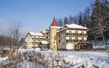 Polské Krkonoše v lázeňském městě Karpacz: Hotel Nowa Ski *** se snídaněmi, neomezeným wellness a vyžitím