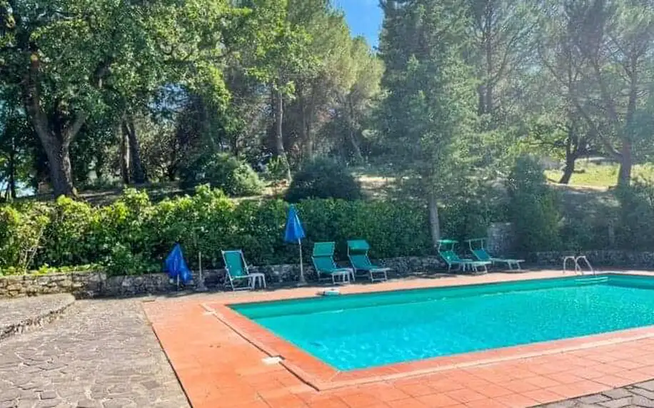 Itálie: Romantické Toskánsko ve stylovém Hotelu Il Colombaio *** s venkovním bazénem a snídaněmi + dítě zdarma