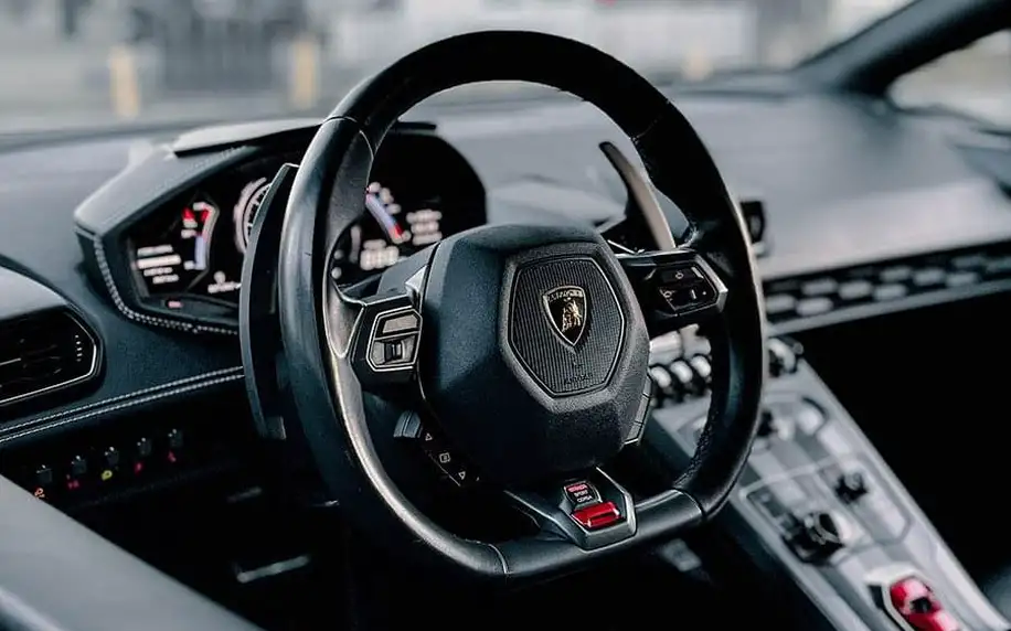 Jízda sportovním vozem Lamborghini Huracán