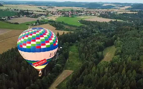 Kouzelný vyhlídkový let balónem při východu nebo západu slunce (Moravskoslezský kraj)