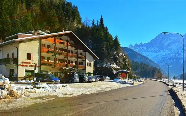 Hotel Monte Civetta, Dolomiti Superski