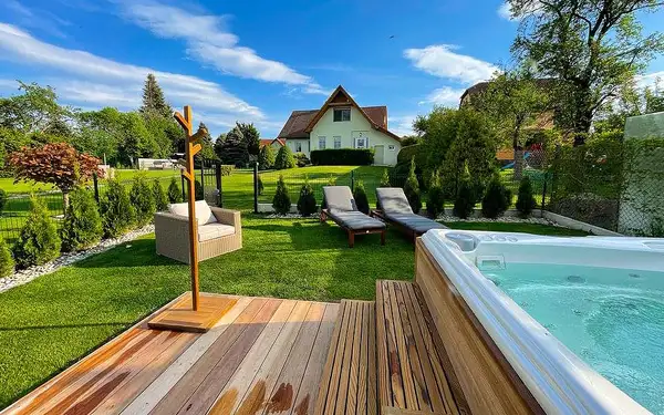 Luxusní relaxační pobyt na jižní Moravě s vířivkou + 4chodové menu