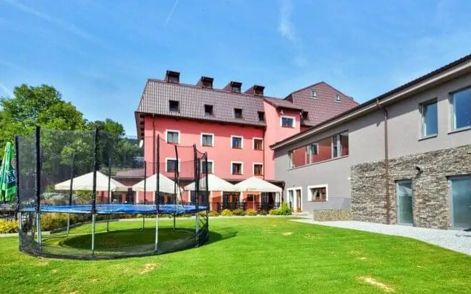 Orlické hory: Sport hotel Dolní Morava *** s polopenzí, neomezeným wellness a vyžitím pro děti i dospělé