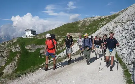 Vojenskými chodníky Dolomit: turistika a ferraty, Jižní Tyrolsko