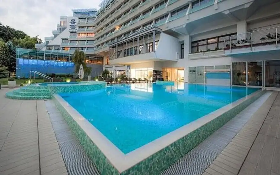 Slovinsko: Rogaška Slatina v Grand Hotelu Donat ****superior s polopenzí a neomezeným wellness s bazény