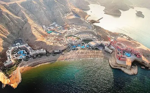 Omán - Severní Omán letecky na 8-15 dnů, plná penze
