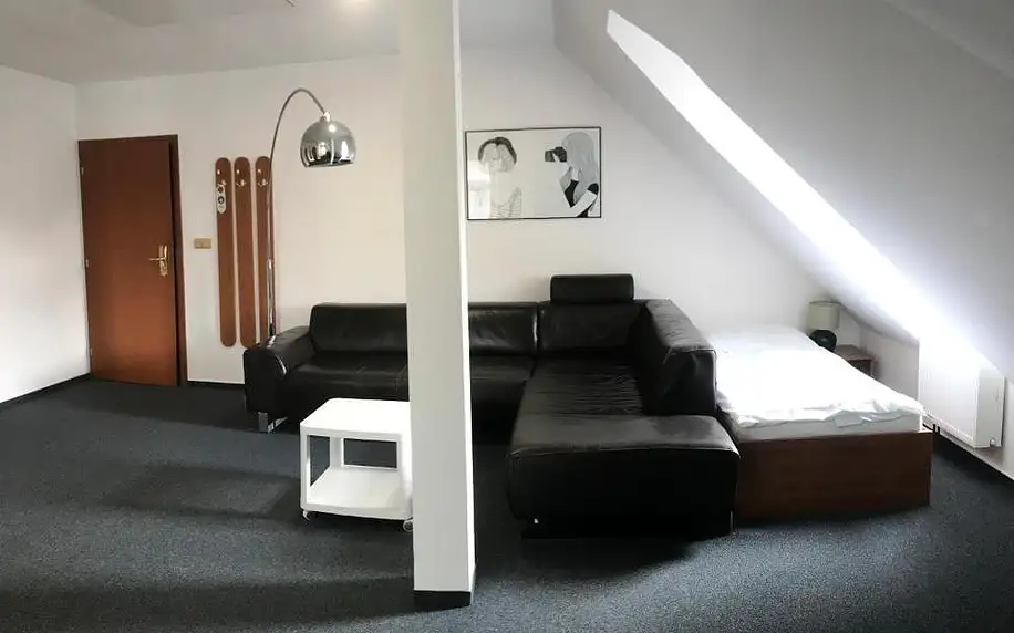 Rakovník, Středočeský kraj: Rozmaryn Rooms & Apartments