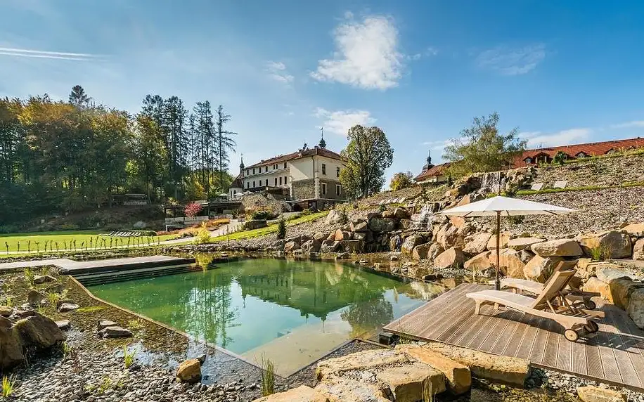 Oblíbený wellness hotel v Luhačovicích s meditační jurtou