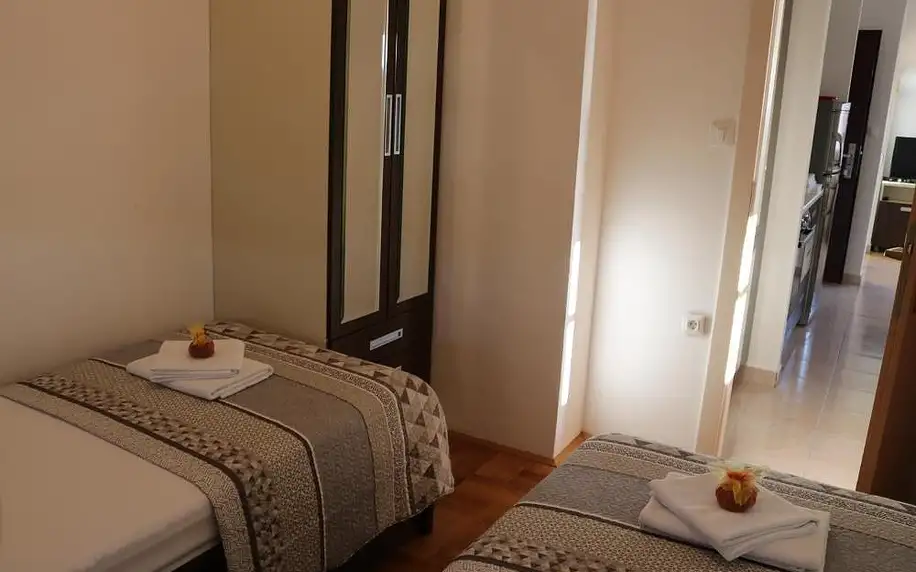 Chorvatsko, Vodice: Apartments Marina
