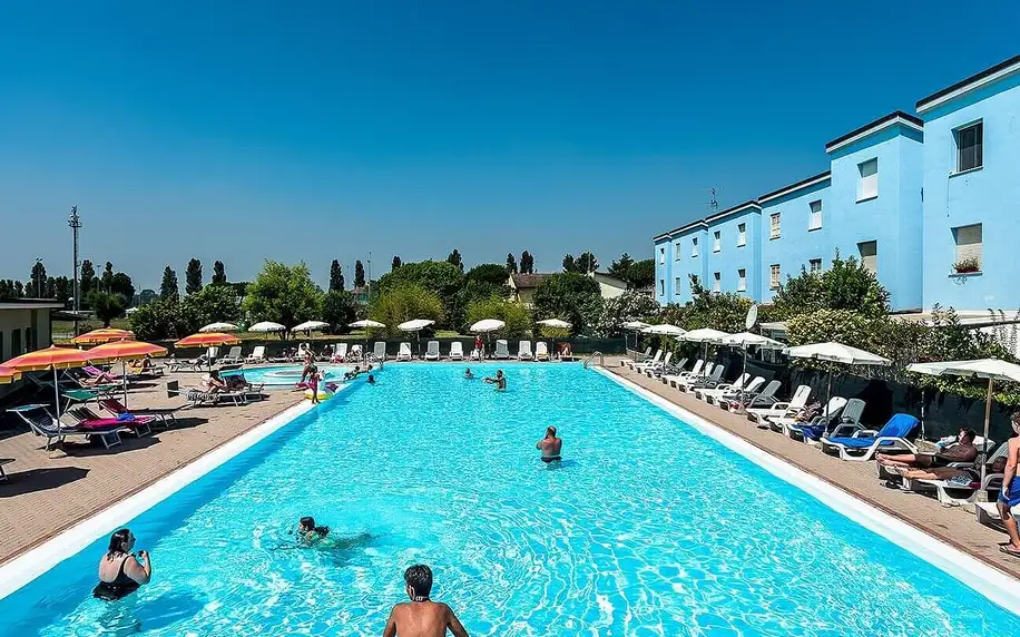 Pobyt u italské Ravenny: apartmány, bazén a 50 m od pláže