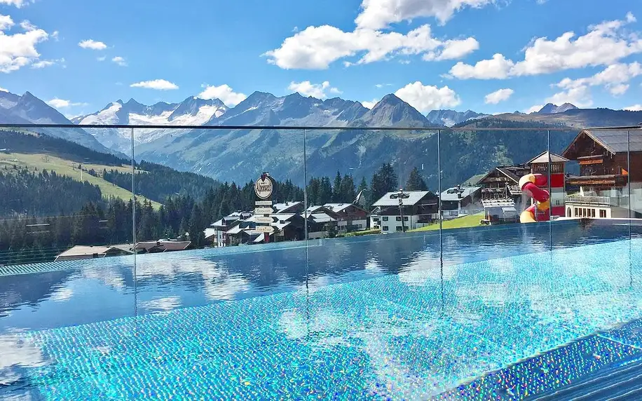 Zillertal: wellness pobyt s polopenzí i infinity pool