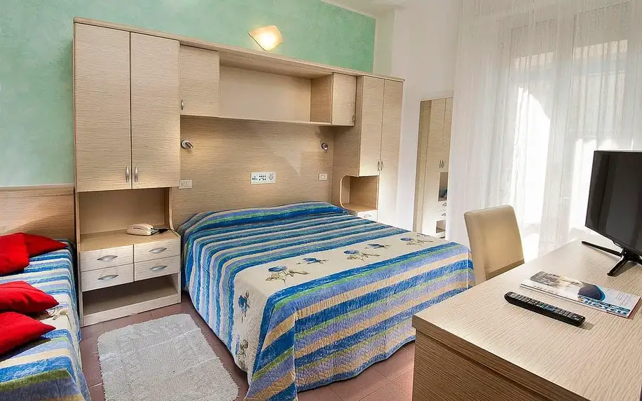 Hotel u pláže poblíž Rimini: polopenze či all inclusive