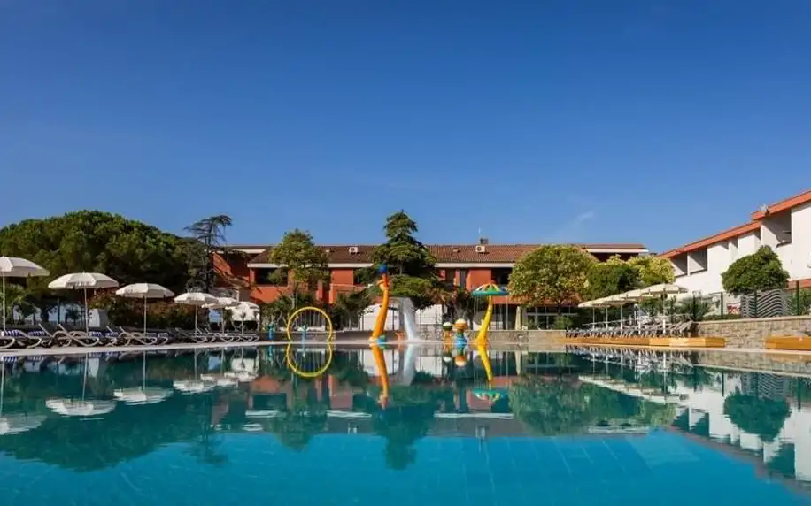 Zkrácená dovolená na slovinském pobřeží v hotelu Vile Park s dopravou v ceně, Portorož