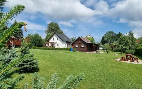 Liberecký kraj: Dům a chatka pod Smrkem