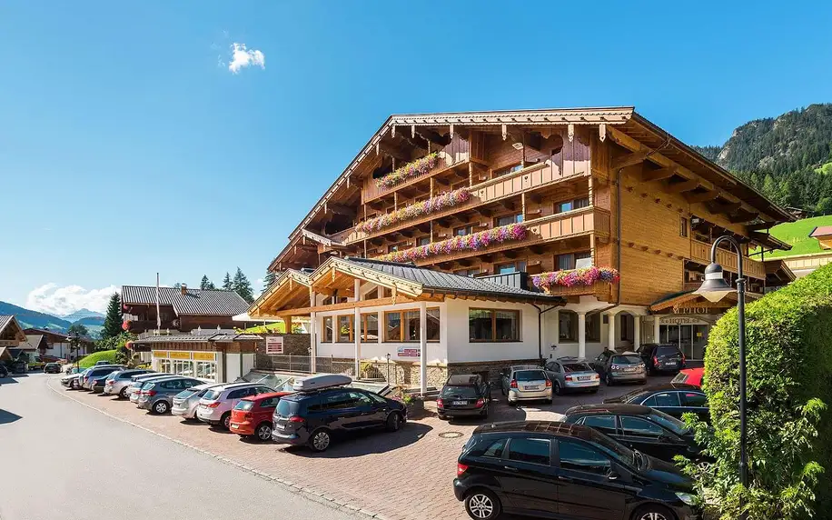 Kitzbühelské Alpy: polopenze, wellness, děti zdarma