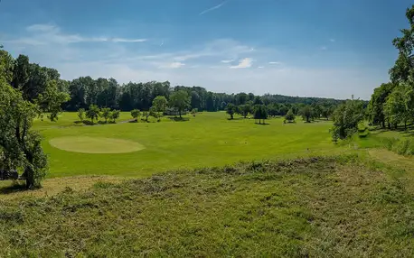 Golf na 9jamkovém hřišti: 1–10 her pro 1 i 2 osoby